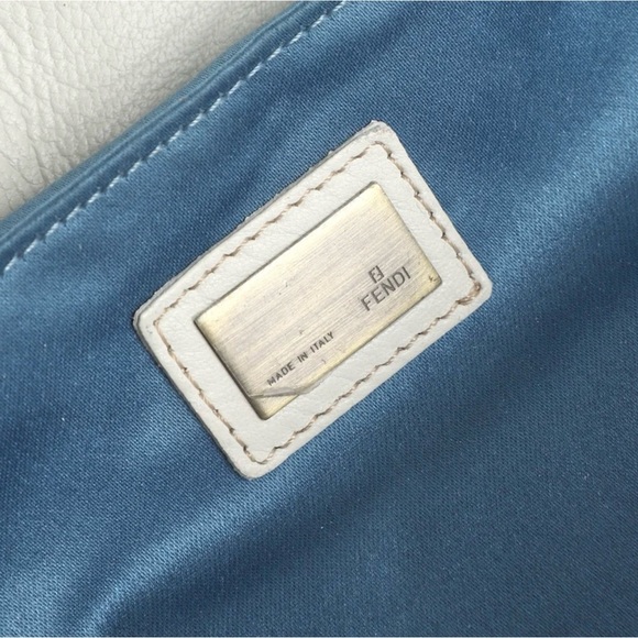 Fendi The Most Amazing Vintage Fendi Handbag - Picture 6 of 11